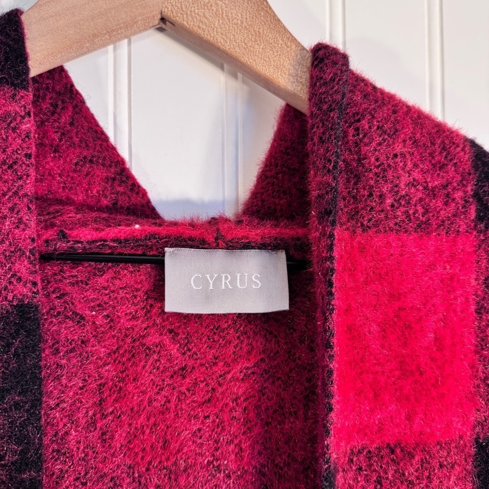 Cyrus Red and Black Buffalo Plaid Open-Front Sleeveless Vest Cardigan Size S - Picture 5 of 9